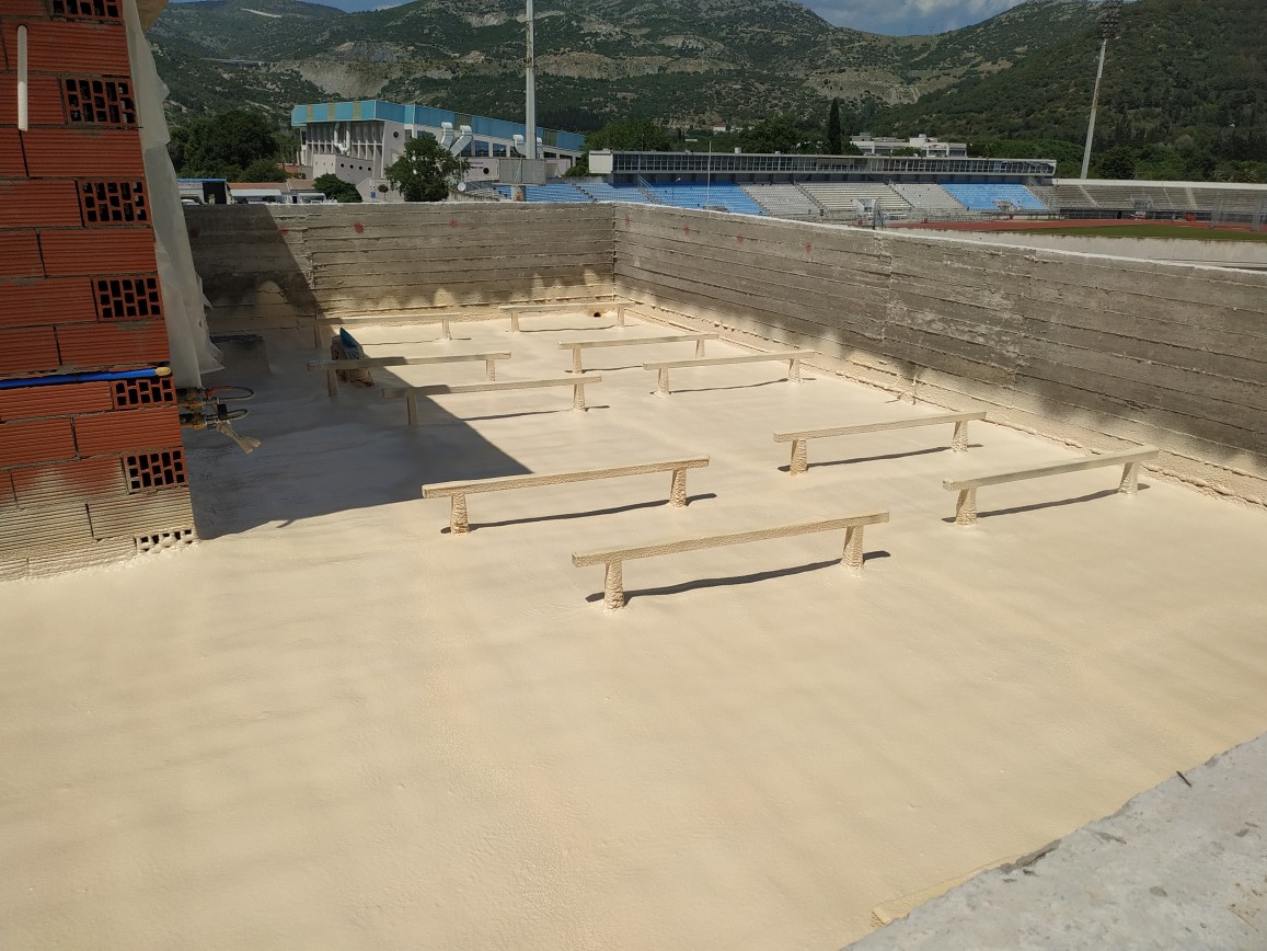  Foam in a newly built house in Perigiali